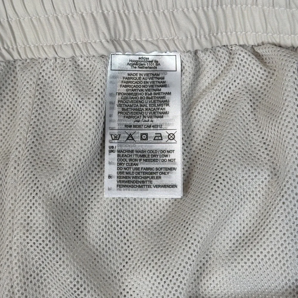 Adidas Cargo Shorts Mens XL Sandstone/White Logo 5